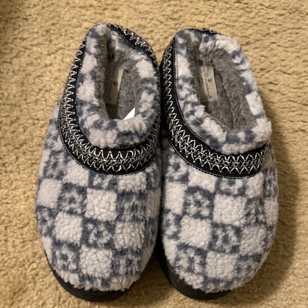 Simply Southern Black Grip-Pattern Slip-On Soles